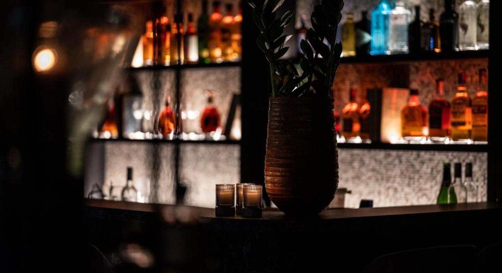Bar area