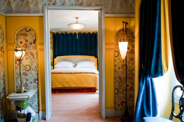 20 Of The Most Romantic Hotels In Paris The Hotel Guru