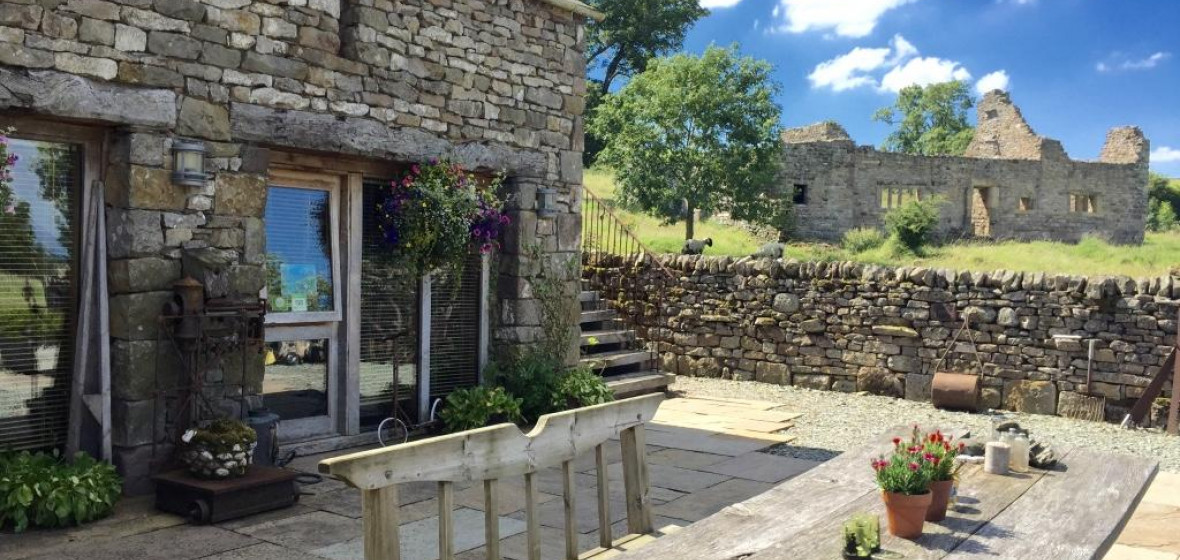 Crake Trees Manor, Cumbria Review | The Hotel Guru - Crake Trees Manor Four In A Bed