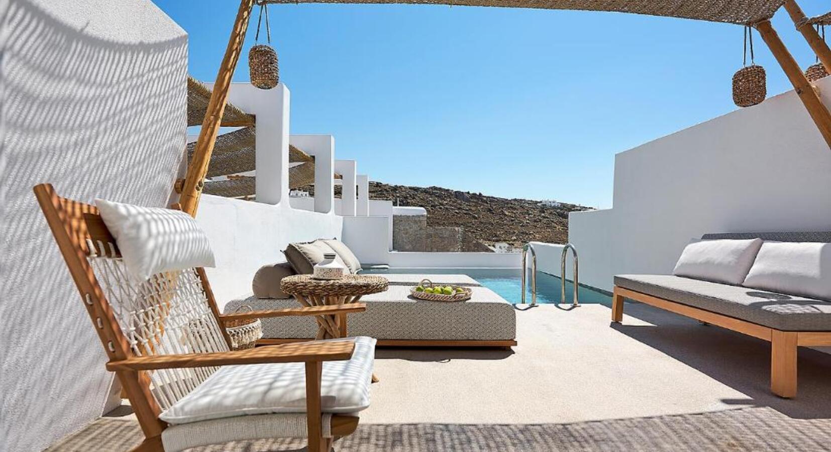 Private pool