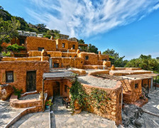 7 of the Best Hotels on Crete for Walkers