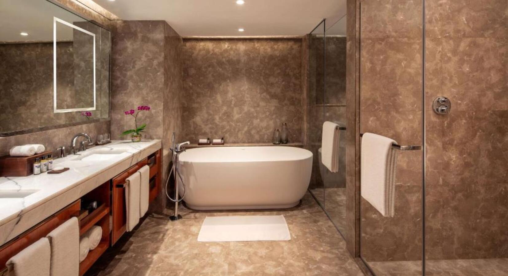 Marble Bathroom with Tub