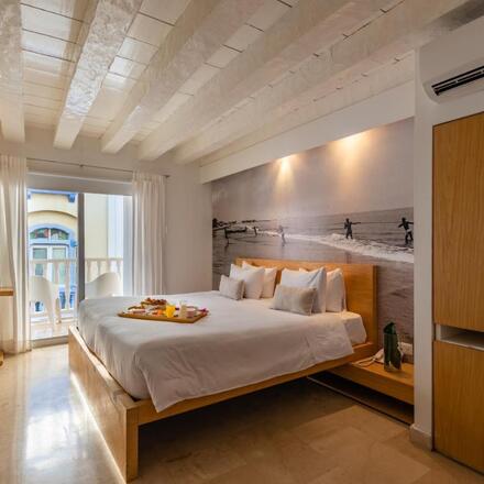 Hotel Delirio