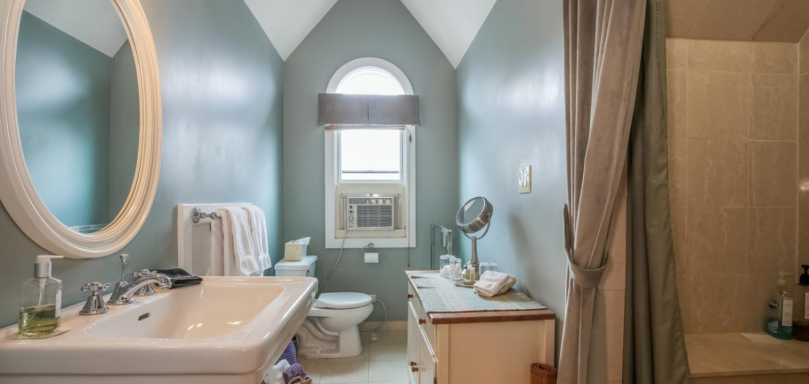 Harvey House Bed and Breakfast, Chicago Review The Hotel Guru