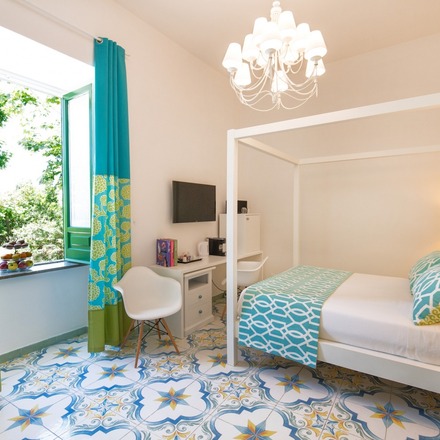 Relais Correale Rooms & Garden